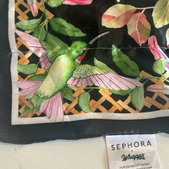 Sephora Wrapper Tropical Birds of Paradise Pink Black Gold - Picture 7 of 12